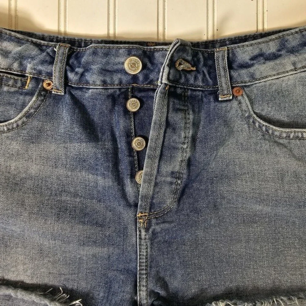 Topshop Moto Jean Shorts Women's Button Fly Size‎ 8 - Picture 3 of 10